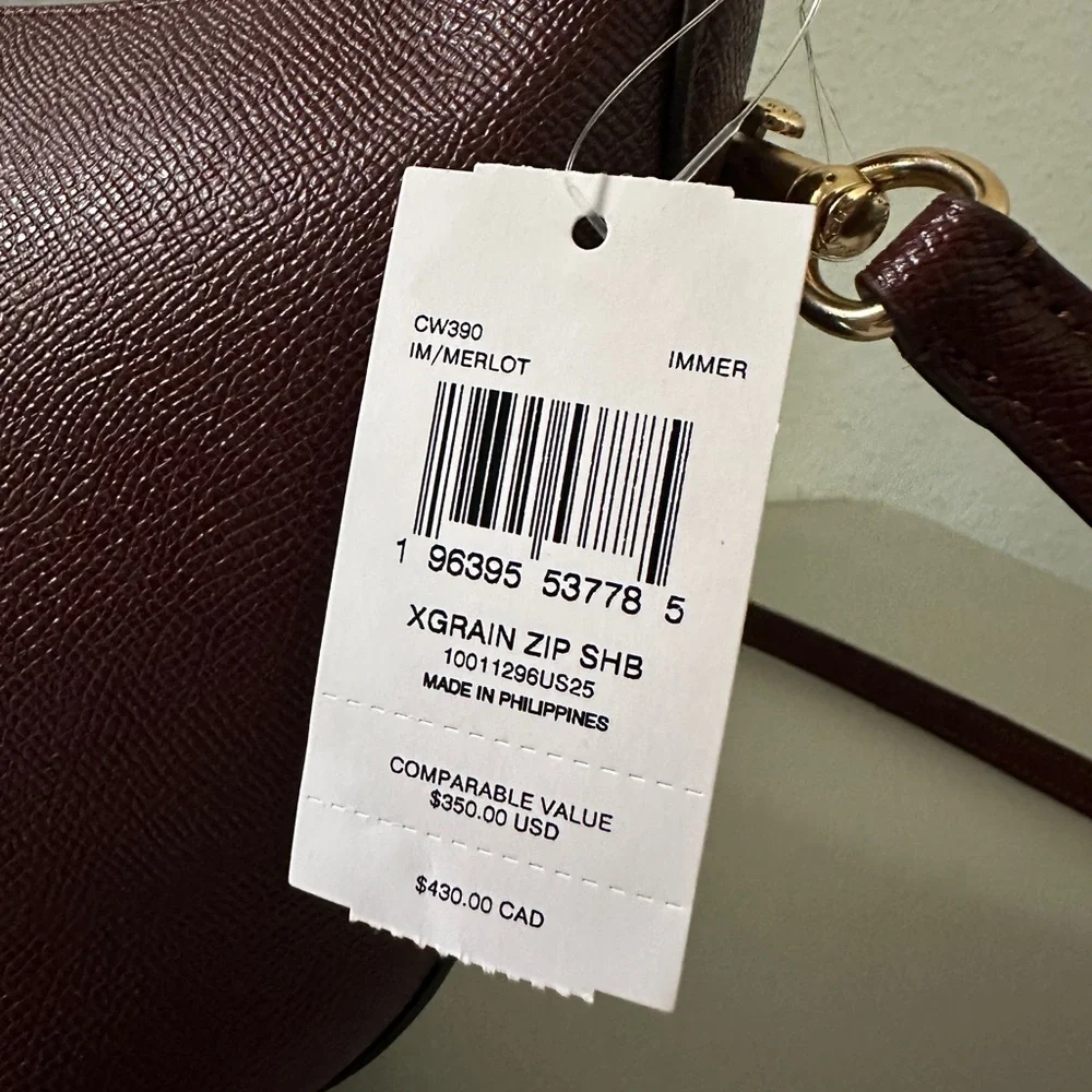 NWT COACH Zip Top‎ Leather Shoulder Bag